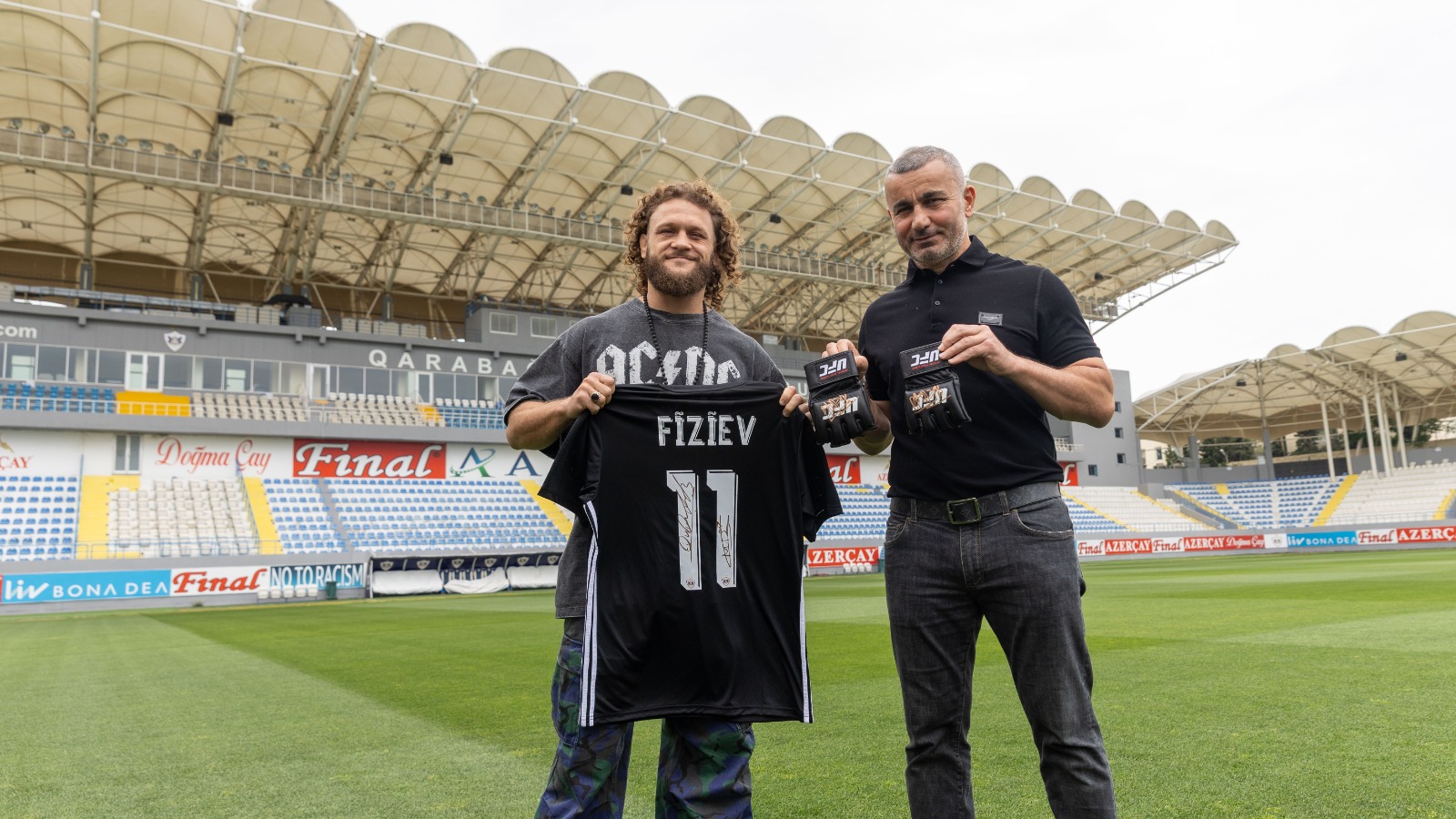 "Qarabağ" UFC-ni qarşıladı - Rafael Fiziev Ağdam klubunun stadionunda (FOTO/VİDEO)