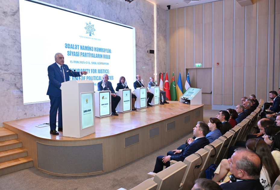 Şuşada “Yeni dünya nizamı: geosiyasi aspektlər və qlobal çağırışlar” mövzusunda beynəlxalq konfrans keçirilib (FOTO)