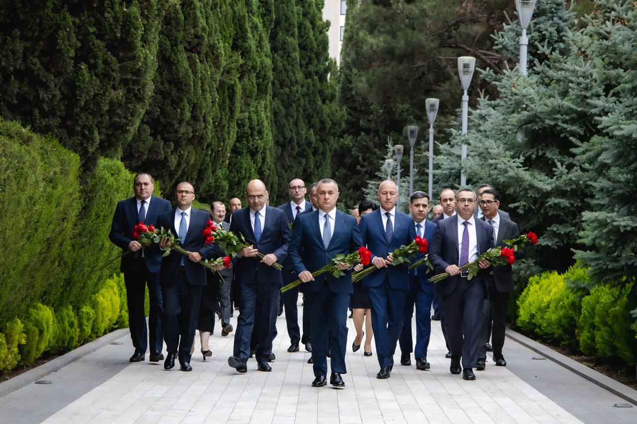 Səhiyyə Nazirliyində Tibb İşçilərinin Peşə Bayramı Günü qeyd edilib (FOTO)