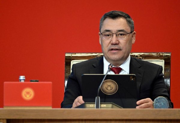 Qırğızıstan prezidenti dənizə çıxışı olmayan İƏT ölkələr üçün limanlarda güzəştli rüsumların tətbiqini təklif edib