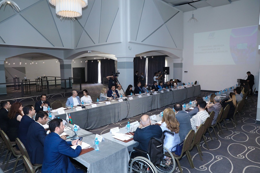“Audiovizual mediada bərabərlik və informasiyaya əlçatanlıq’’ mövzusunda görüş keçirilib (YENİLƏNİB) (FOTO)