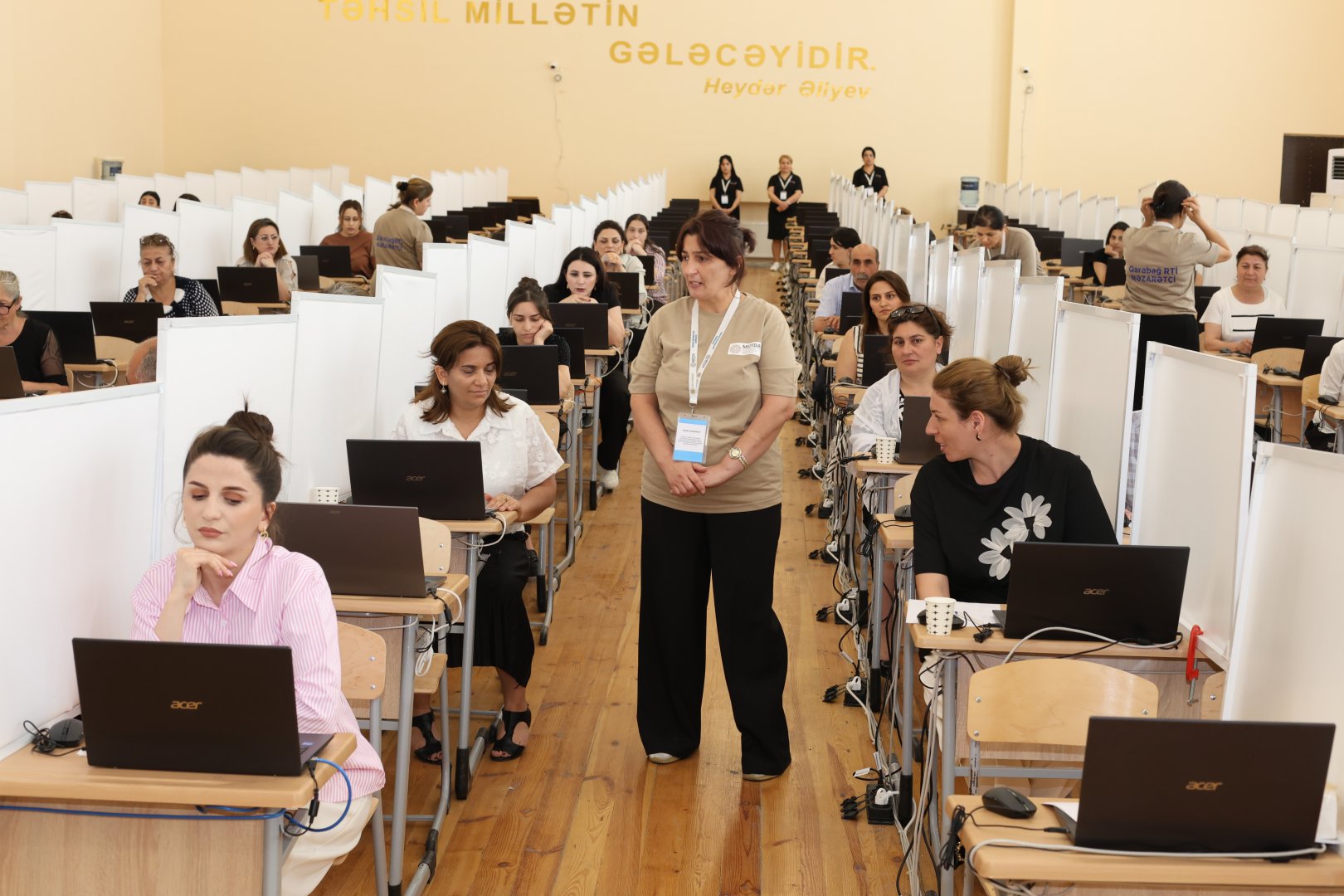Azad olunan ərazilərdə çalışan təhsil işçiləri ilk dəfə sertifikasiya imtahanlarında iştirak ediblər (FOTO)