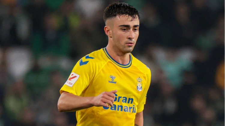 La Liqa klubu Moleyronu rəsmən transfer edib