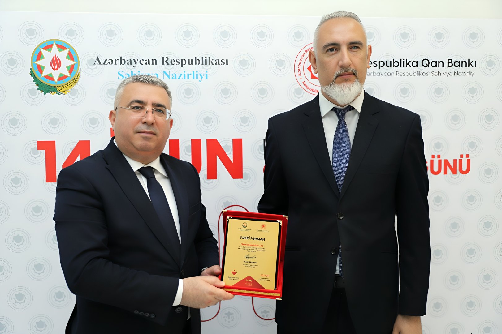 Bank Respublika qan donorluğunda fəal iştiraka görə təltif olundu! (FOTO)