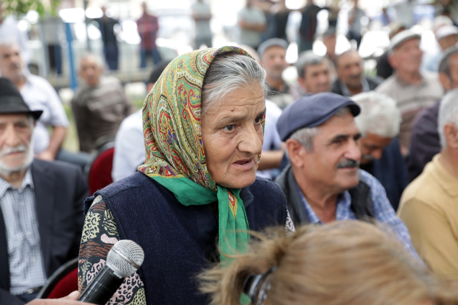 Xaçmazın Çaykənarı kəndində növbəti səyyar qəbul keçirilib (FOTO)