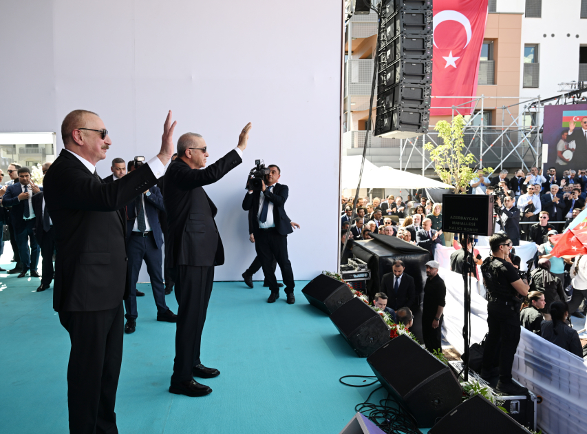 Prezident İlham Əliyev və Prezident Rəcəb Tayyib Ərdoğan Kahramanmaraşda “Azərbaycan” məhəlləsinin açılış mərasimində iştirak ediblər (YENİLƏNİB-6) (FOTO/VİDEO)