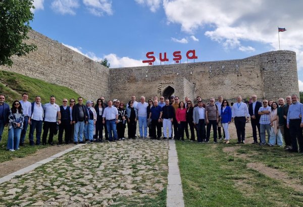 QDİƏTPA-nın 65-ci plenar sessiyasının iştirakçıları Şuşada olublar (FOTO)