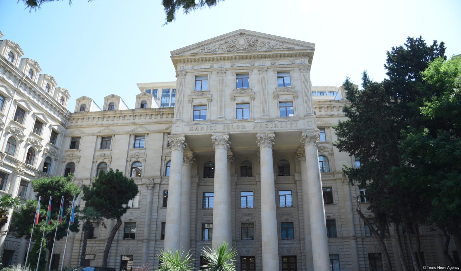 600 nəfərdən çox Azərbaycan vətəndaşı sərhəddən keçid üçün müraciət edib - XİN