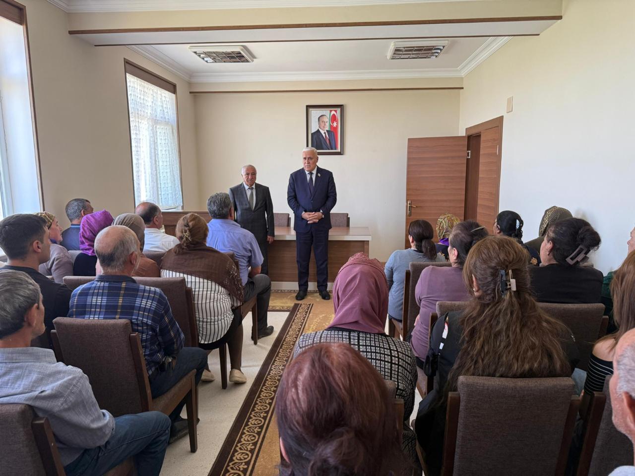 Milli Məclisin deputatı Vüqar Rəhimzadə Ordubadda seçiciləri ilə növbəti görüşünü keçirib (FOTO)