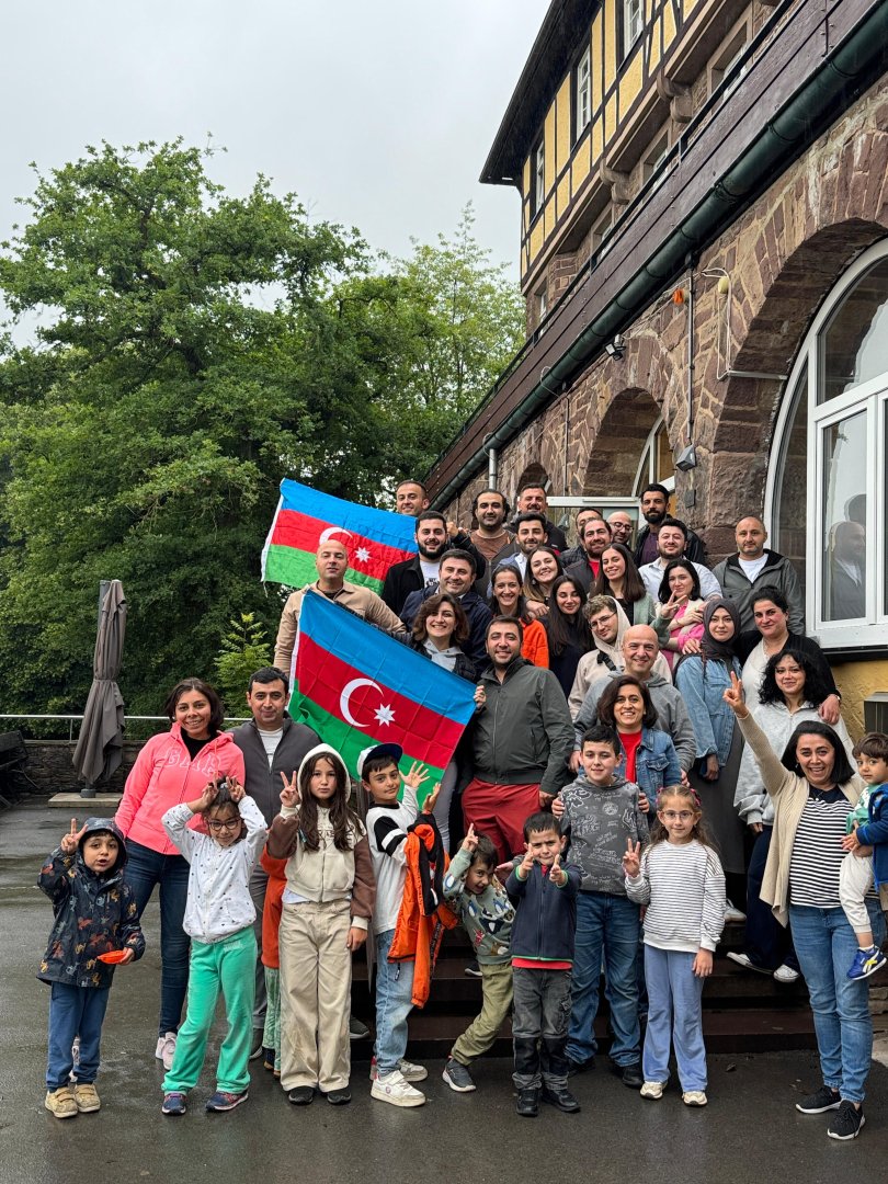 Almaniyada azərbaycanlı gənclərin və tələbələrin görüşü keçirilib (FOTO)
