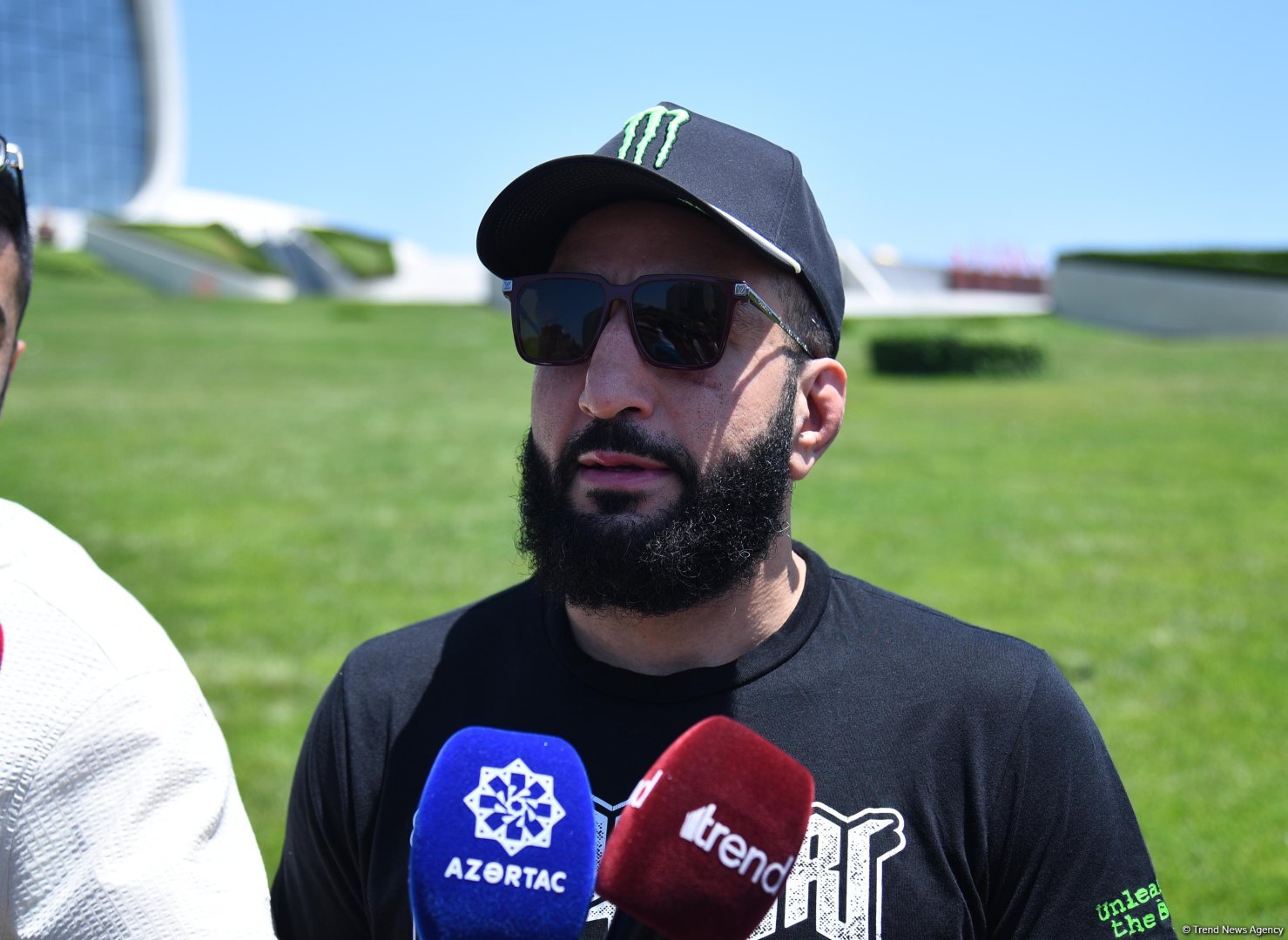 Azərbaycanda hər şey yüksək səviyyədə təşkil olunub - Amerikalı UFC döyüşçüsü  (FOTO)
