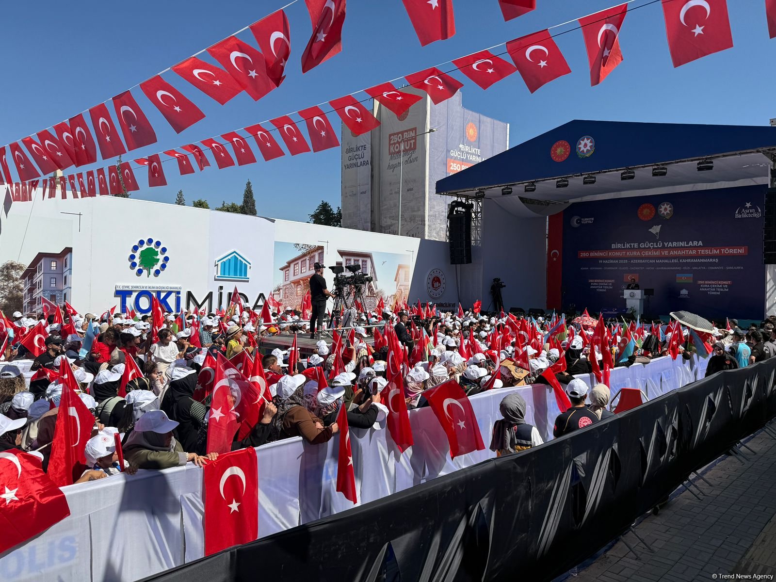 Kahramanmaraşdakı “Azərbaycan” məhəlləsindən FOTOLAR