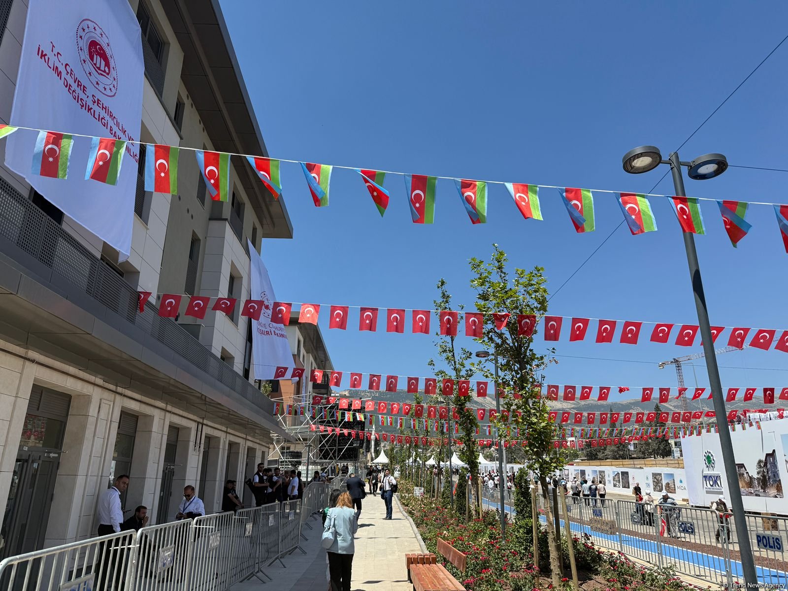 Kahramanmaraşdakı “Azərbaycan” məhəlləsindən FOTOLAR