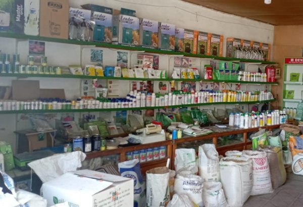 Bərdədə satış mağazasında vaxtı keçmiş məhsullar aşkarlanıb (FOTO)