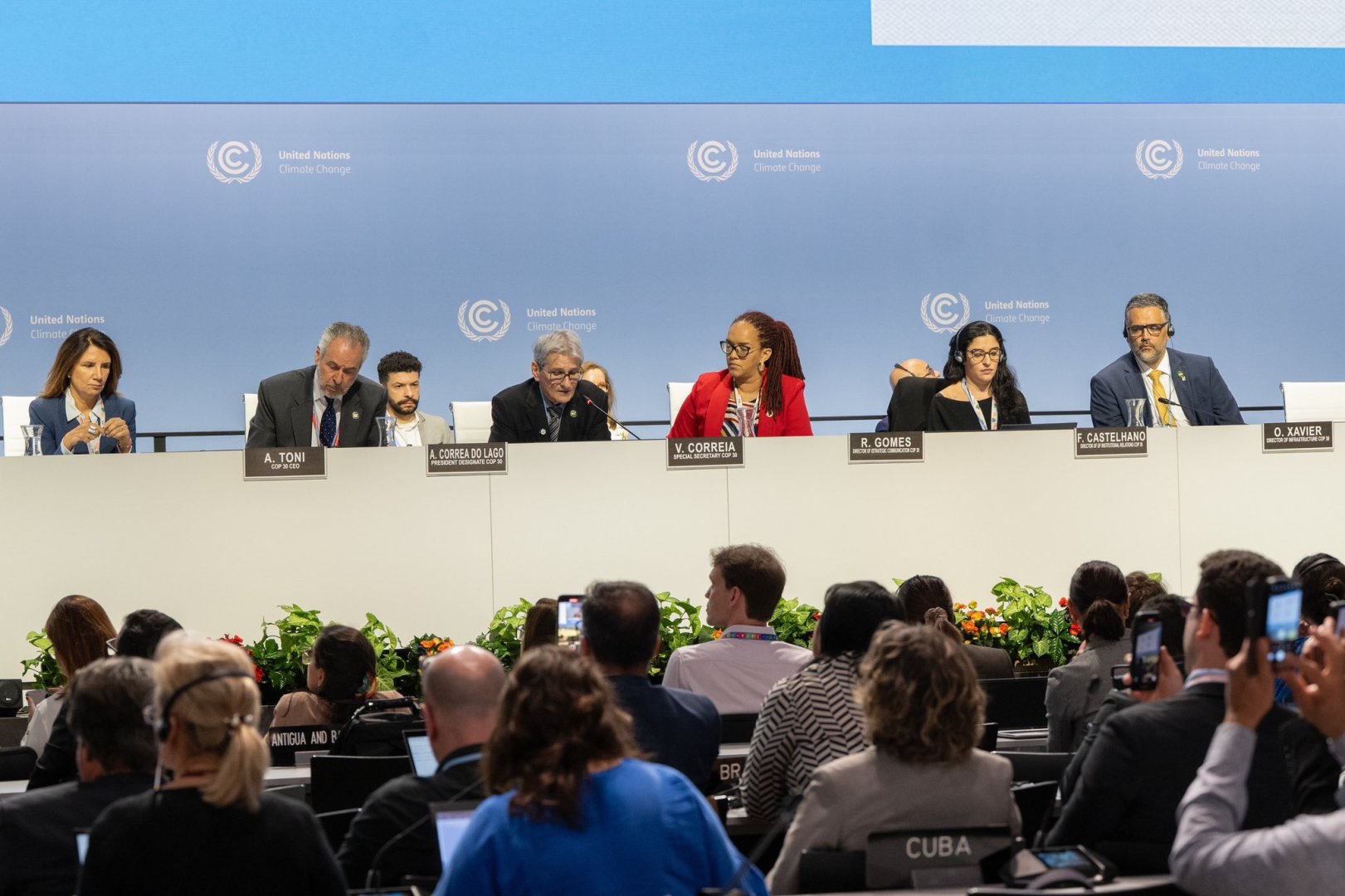 "COP29 Azerbaijan" komandası COP30-a hazırlıqların müzakirə olunması üçün Bonn şəhərində braziliyalı həmkarları ilə görüşüb (FOTO)