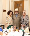 Maqsud İbrahimbəyov Yaradıcılıq Mərkəzində “Zeynəbin sehrli dünyası” adlı sərginin açılışı olub (FOTO)