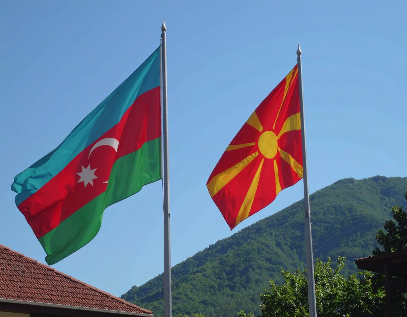 Bu şəxslər üçün viza tələbi ləğv edilir