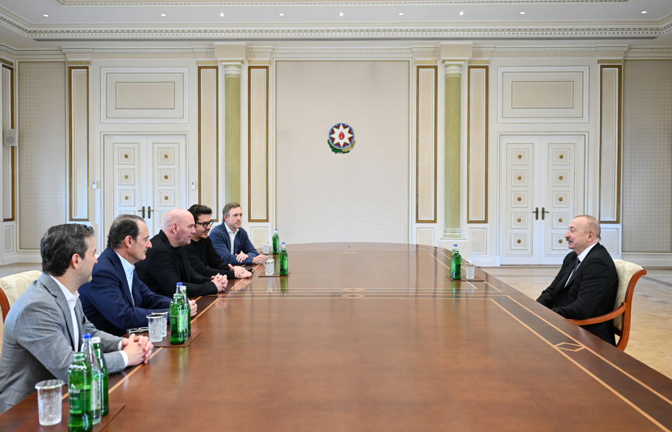 Prezident İlham Əliyev UFC-nin prezidentini qəbul edib (FOTO)