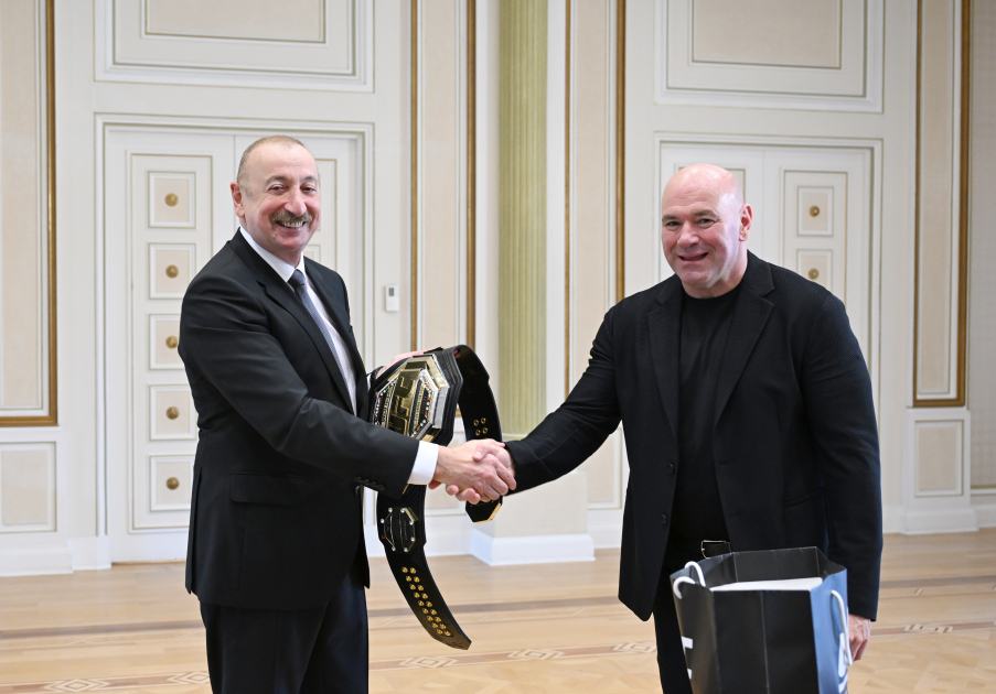 Prezident İlham Əliyev UFC-nin prezidentini qəbul edib (FOTO)