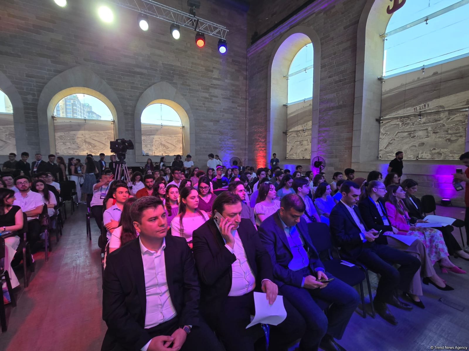 Bakıda Gənclərin Süni İntellekt Forumu keçirilib (FOTO) (YENİLƏNİB)