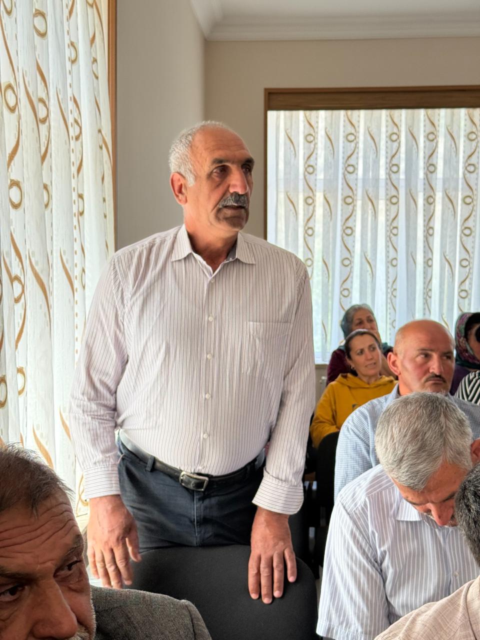 Milli Məclisin deputatı Vüqar Rəhimzadə Culfada seçiciləri ilə növbəti görüşünü keçirib (FOTO)