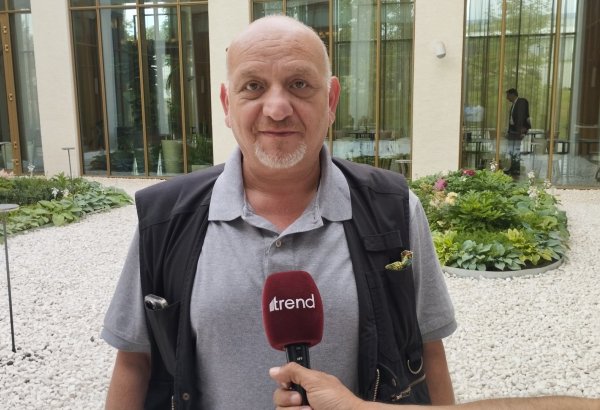 İordaniyanın səfiri Şuşa şəhərindəki sürətli inkişafdan və hökumətin nailiyyətlərindən danışıb