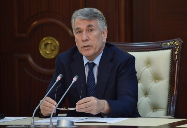 Vitse-spikerdən deputata cavab: Naxçıvanın muxtariyyəti müzakirə predmeti deyil – Parlamentdə gərginlik