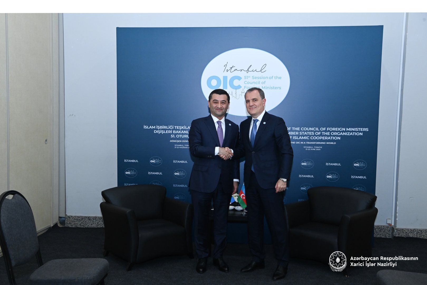 Azərbaycan və Özbəkistan XİN rəhbərləri regional hadisələri müzakirə ediblər