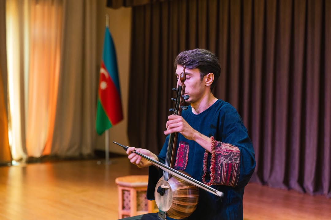 Beynəlxalq muğam müsabiqəsinin qalibləri məlum olub (FOTO)