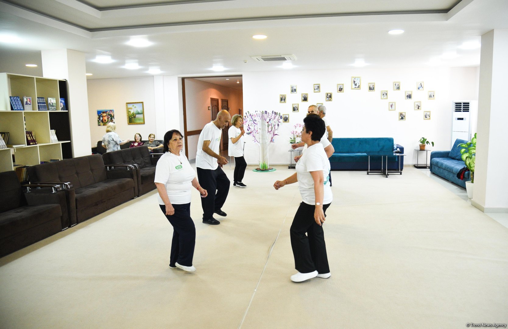 Gimnastika nəsilləri birləşdirir: Bakı "Challenge" turnirinə hazırlaşır (FOTO)