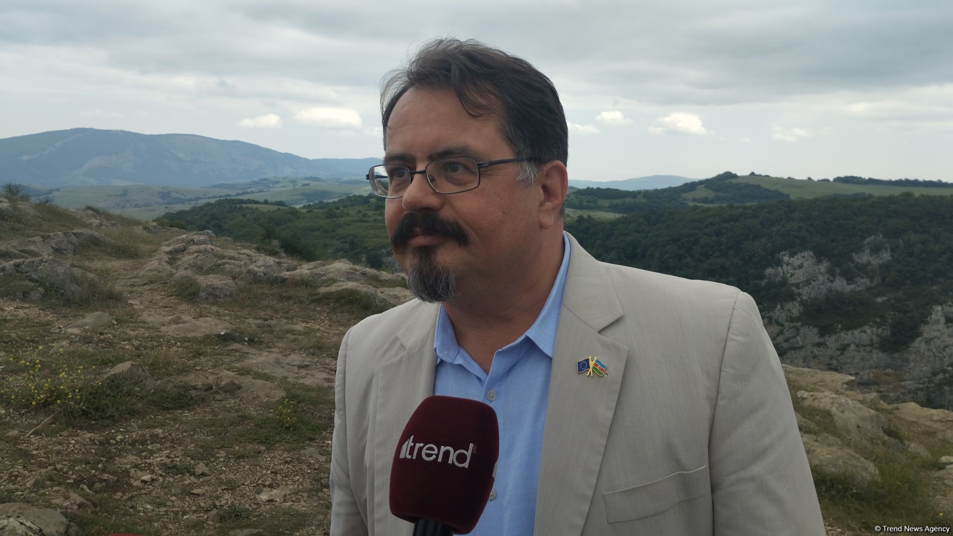 Qarabağda aparılan bərpa işlərindən çox təsirlənmişik - Peter Mixalko