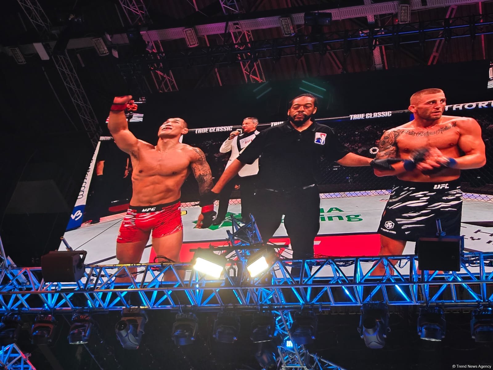 UFC Fight Night: Cənubi Koreyadan olan daha bir idmançı qalib olub (FOTO)