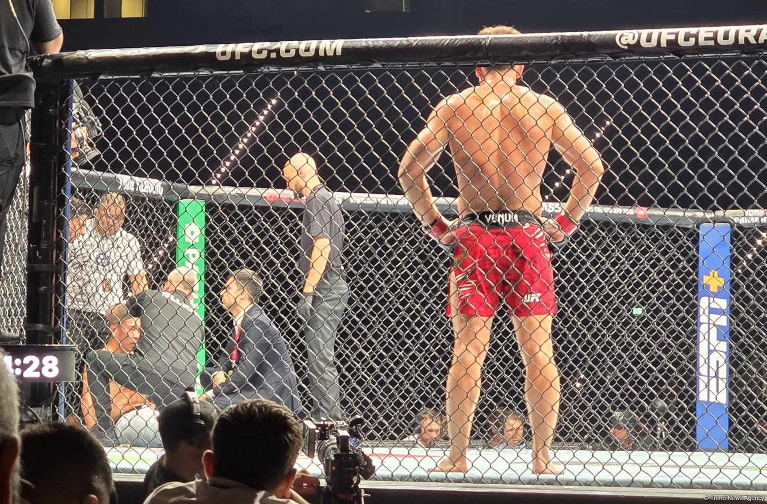 UFC Fight Night: Cənubi Koreyadan olan döyüşçü qalib olub (FOTO)