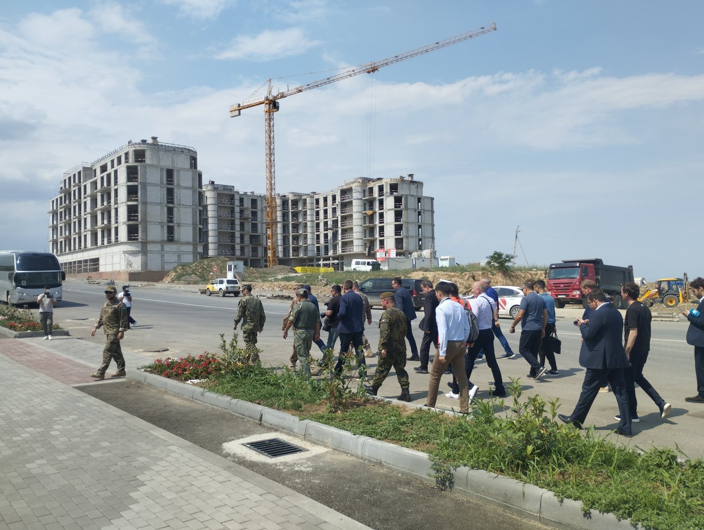 Azərbaycandankı diplomatik korpusun üzvlərinin Şərqi Zəngəzur və Qarabağa səfəri Laçın hava limanında başlayıb Ağdam dəmiryol vağzalıbda başa çatdı (FOTO) (YENİLƏNİB)
