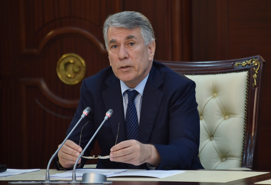 Vitse-spikerdən deputata cavab: Naxçıvanın muxtariyyəti müzakirə predmeti deyil – Parlamentdə gərginlik