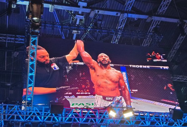 UFC Fight Night: Amerikalı Xəlil Rauntri Junior qalib olub (FOTO)