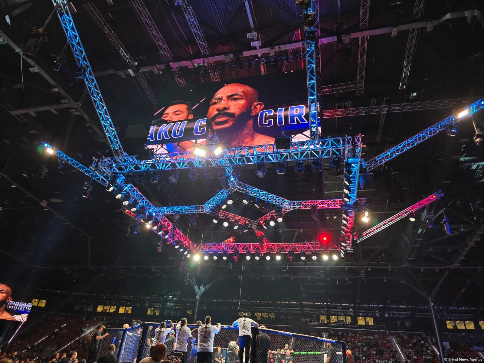 UFC Fight Night: Amerikalı Xəlil Rauntri Junior qalib olub (FOTO)