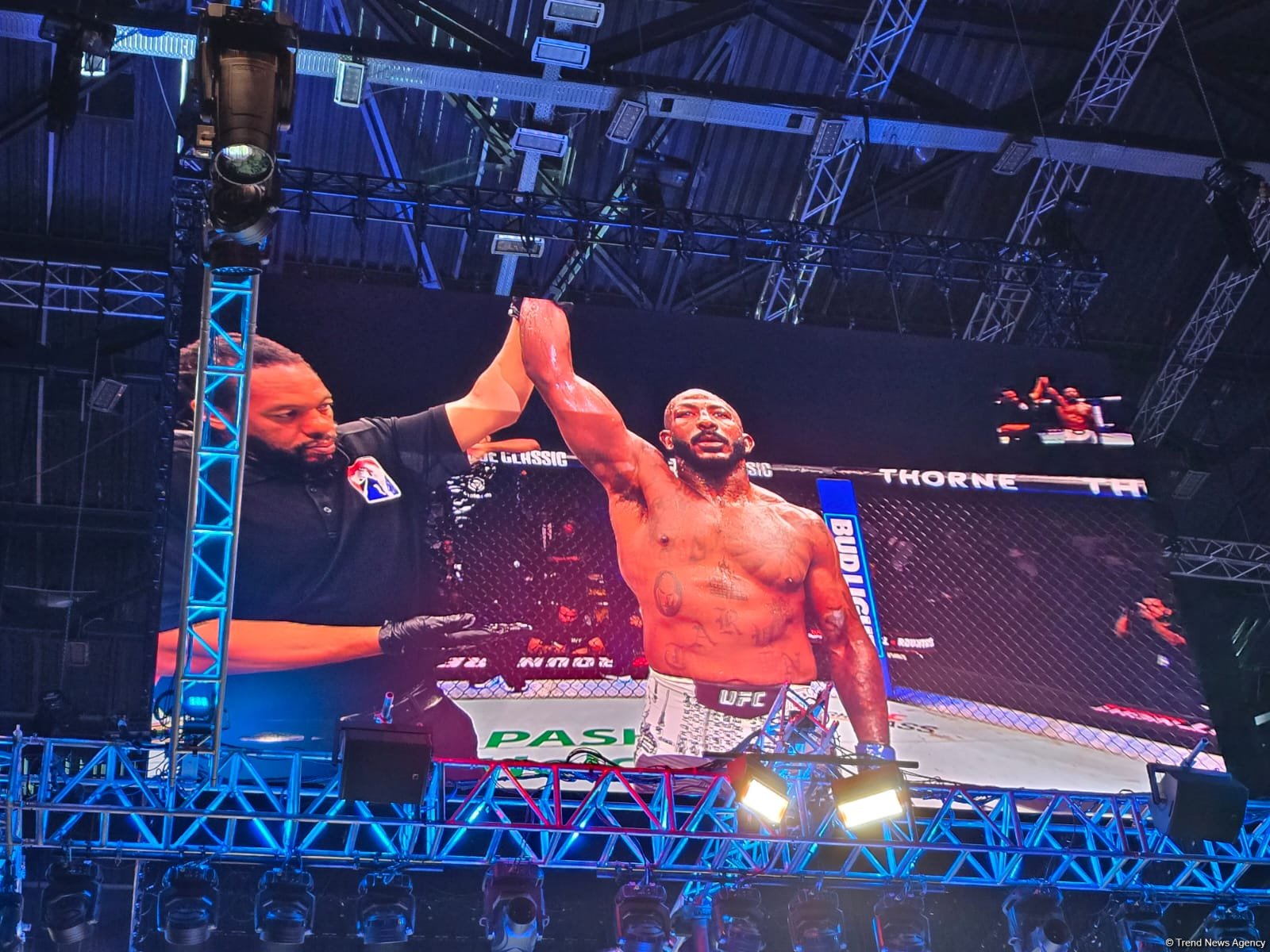 UFC Fight Night: Amerikalı Xəlil Rauntri Junior qalib olub (FOTO)