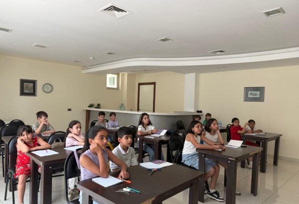 Gürcüstan Azərbaycanlılarının İnteqrasiya Mərkəzində Yay Məktəbi fəaliyyətini davam etdirir (FOTO)