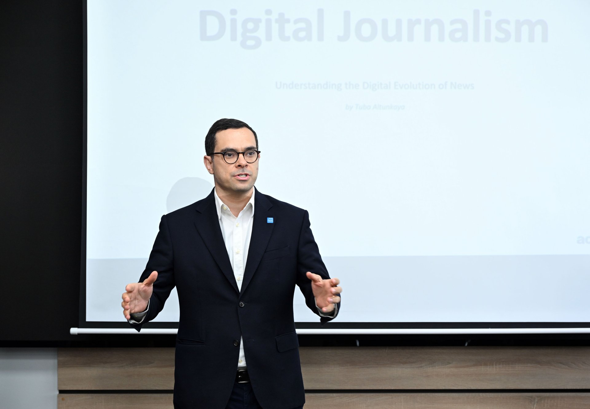 “Euronews Academy” “Rəqəmsal Jurnalistika” mövzusunda təlim proqramına başlayıb (FOTO)