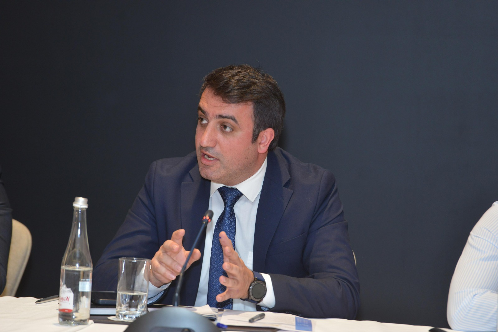Aktiv istehlakçının dəstəklənməsi mexanizmi “yaşıl enerji”yə keçiddə niyə perspektivli hesab olunur? - AÇIQLAMA