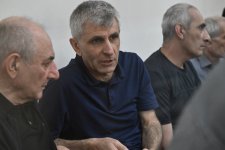 Müharibə dövründə Azərbaycanın cəbhə xəttindən uzaq şəhərlərinin bombalanması əmrinin Ermənistanın siyasi-hərbi rəhbərliyi tərəfindən verilməsi məhkəmədə bir daha təsdiqlənib (FOTO)