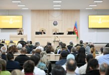 Müharibə dövründə Azərbaycanın cəbhə xəttindən uzaq şəhərlərinin bombalanması əmrinin Ermənistanın siyasi-hərbi rəhbərliyi tərəfindən verilməsi məhkəmədə bir daha təsdiqlənib (FOTO)