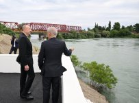 Prezident İlham Əliyev Yevlax şəhəri qumsüzgəc texnologiyalı sutəmizləyici qurğunun açılışında iştirak edib (FOTO/VİDEO) (YENİLƏNİB)