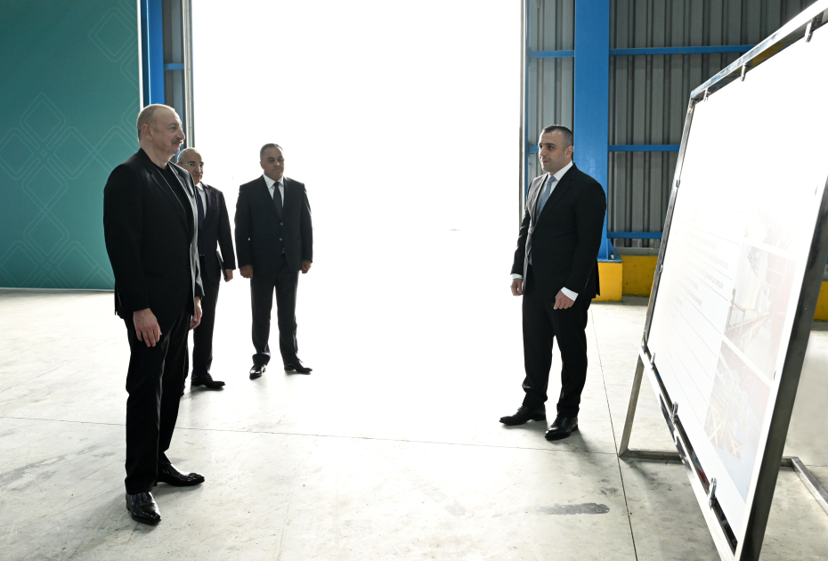Prezident İlham Əliyev Goranboyda tikinti materialları istehsalı müəssisəsinin açılışında iştirak edib (FOTO) (YENİLƏNİB)