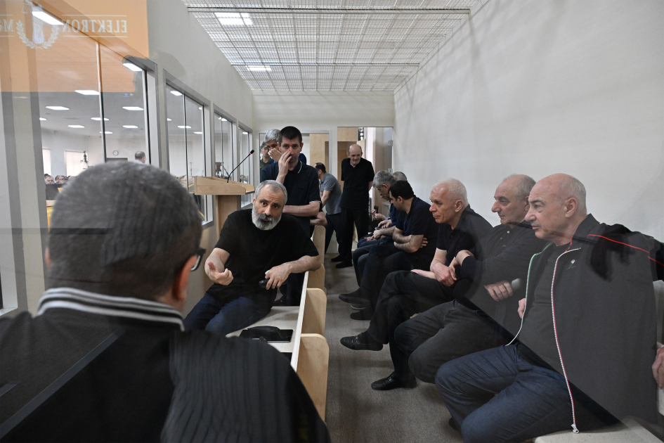 Müharibə dövründə Azərbaycanın cəbhə xəttindən uzaq şəhərlərinin bombalanması əmrinin Ermənistanın siyasi-hərbi rəhbərliyi tərəfindən verilməsi məhkəmədə bir daha təsdiqlənib (FOTO)