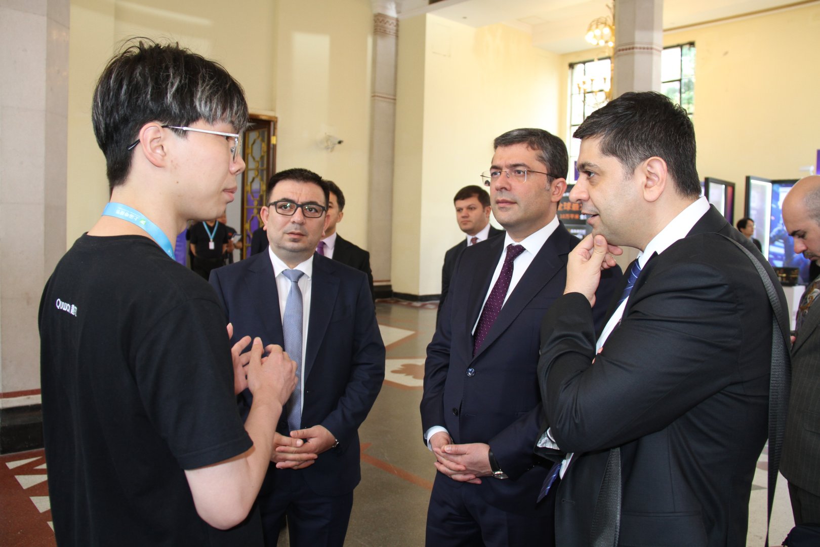 Azərbaycan nümayəndə heyəti 30-cu Şanxay Televiziya Festivalının açılış mərasimində iştirak edib (FOTO)