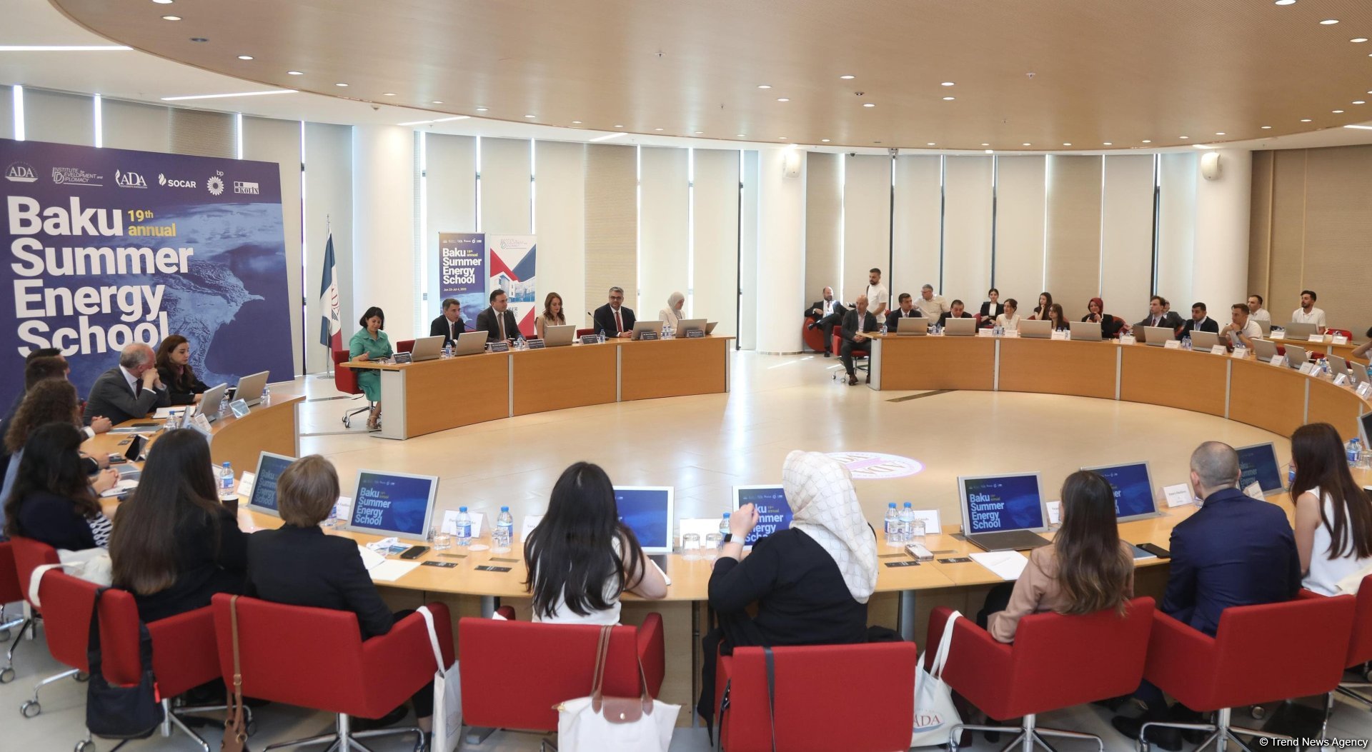 19-cu Bakı Yay Enerji Məktəbinin açılış mərasimi ADA Universitetində keçirilib (FOTO)