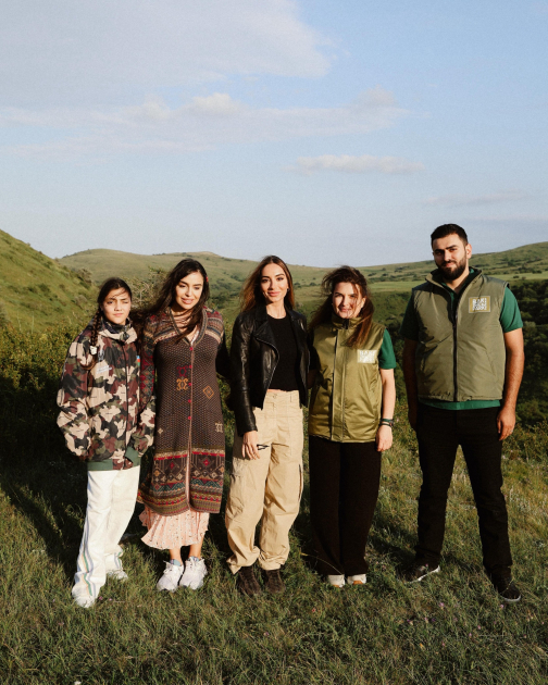 Heydər Əliyev Fondunun vitse-prezidenti Leyla Əliyeva və Bakı Media Mərkəzinin rəhbəri Arzu Əliyeva Altıağac Milli Parkını ziyarət ediblər (FOTO)
