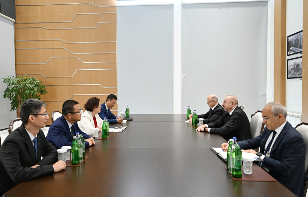 Prezident İlham Əliyev Mingəçevirdə Çinin "Dongfang Electric İnternational Corporation" Şirkətinin İdarə Heyətinin sədrini qəbul edib (FOTO)